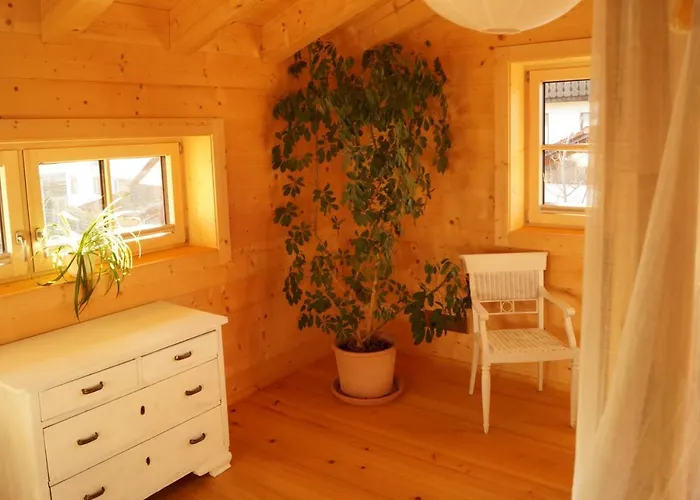 Apartment Im Gemuetlichen Blockhaus Vor Den Bergen *