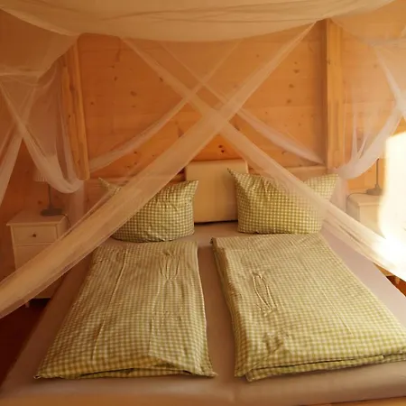 Apartmán Im Gemuetlichen Blockhaus Vor Den Bergen